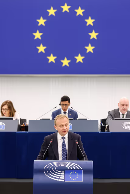 Foto 35: EP Plenary session - Interim report on the proposal for the multiannual financial framework for 2028-2034