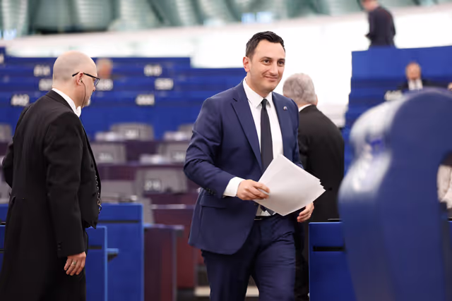 EP Plenary session - The need for targeted criminal provisions and platforms’ responsibility to effectively address cyberbullying and online harassment