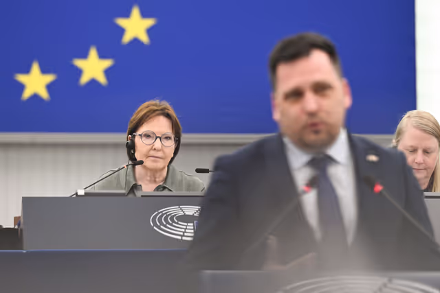 Photo 20: EP Plenary session - Roma inclusion, equality and fundamental rights: delivering on Europe’s values
