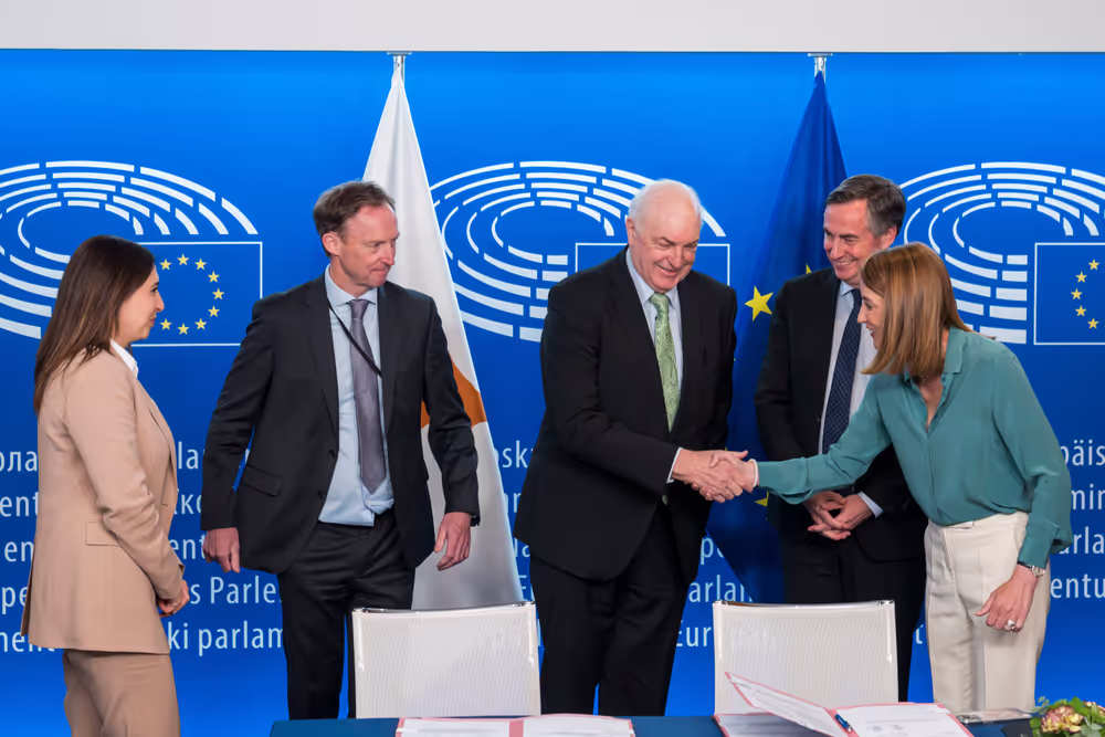 LEX signing ceremony in the presence of Roberta METSOLA, EP President and Marilena RAOUNA, Deputy Minister for European Affairs, on behalf of the Cyprus Presidency