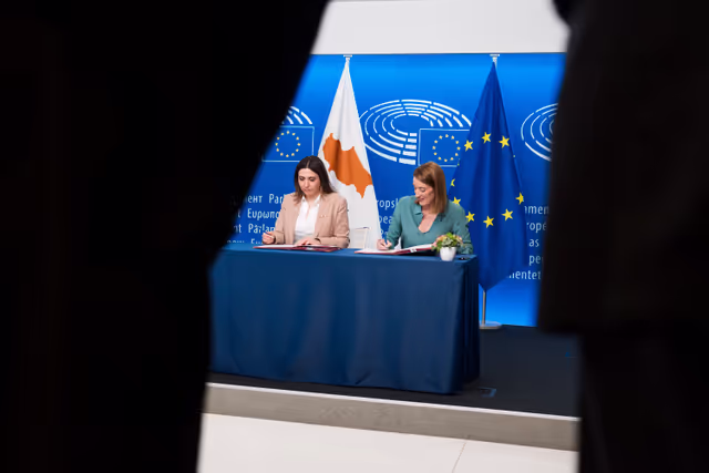 LEX signing ceremony in the presence of Roberta METSOLA, EP President and Marilena RAOUNA, Deputy Minister for European Affairs, on behalf of the Cyprus Presidency