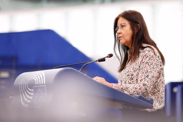 Photo 46: EP Plenary session - Women’s entrepreneurship in rural and island areas and outermost regions