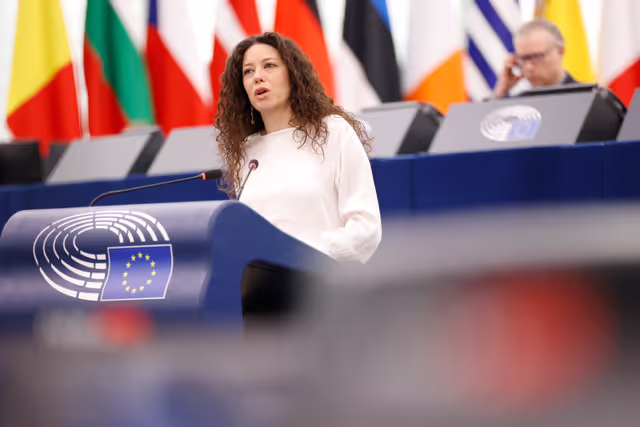 Photo 44: EP Plenary session - Women’s entrepreneurship in rural and island areas and outermost regions