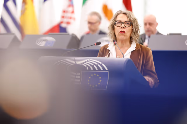 Photo 41: EP Plenary session - Women’s entrepreneurship in rural and island areas and outermost regions