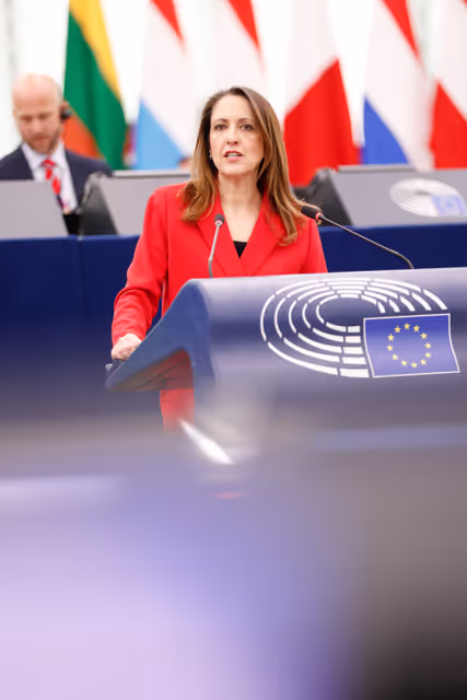 Photo 10: EP Plenary session - Women’s entrepreneurship in rural and island areas and outermost regions