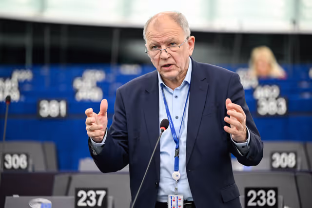 EP Plenary session - How to secure a sustainable future for the EU livestock sector in light of the need to ensure food security, farmers’ resilience and the challenges posed by animal diseases?