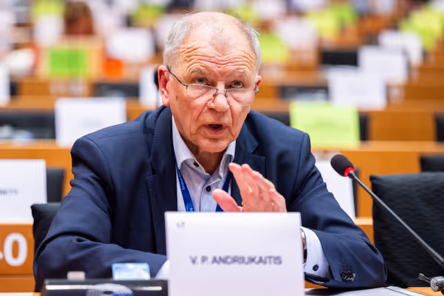 ENVI - Exchange of views with Olivér Várhelyi, Commissioner for Health and Animal Welfare, as part of the structured dialogue