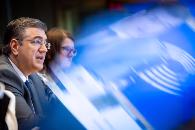 TRAN - Structured dialogue - Presentation by Commissioner Tzitzikostas