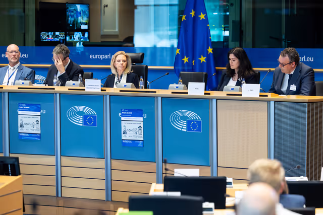 Foto 13: TRAN - Presentation of the study on Investing in Transport in the new MFF