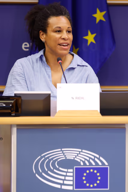 Foto 23: CULT - Exchange of views with Commissioner Ekaterina Zaharieva