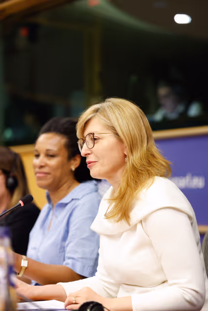 Foto 19: CULT - Exchange of views with Commissioner Ekaterina Zaharieva