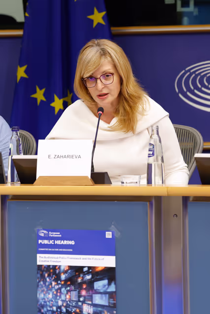 Foto 16: CULT - Exchange of views with Commissioner Ekaterina Zaharieva