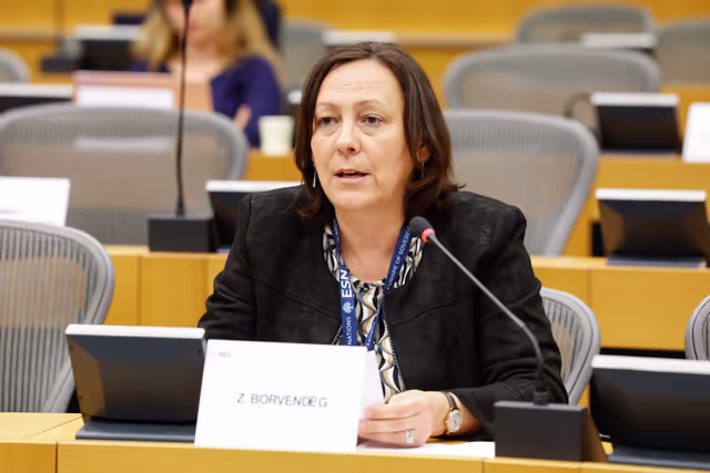 Foto 5: CULT - Exchange of views with Commissioner Ekaterina Zaharieva