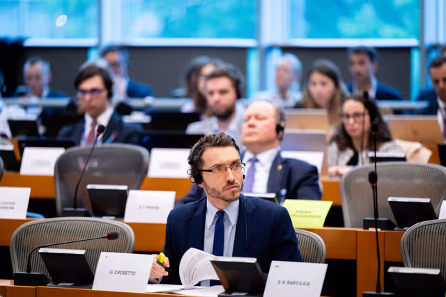 Foto 1: ECON - Public Hearing on the Market integration and supervision
