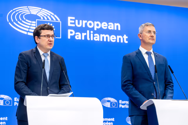 Foto 10: Press conference on the outcome of the seventeenth meeting of the EU-Moldova Parliamentary Association Committee