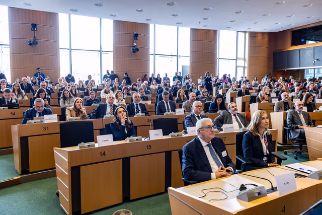 Valokuva 35: High-Level Launch Event ' Right to Stay '