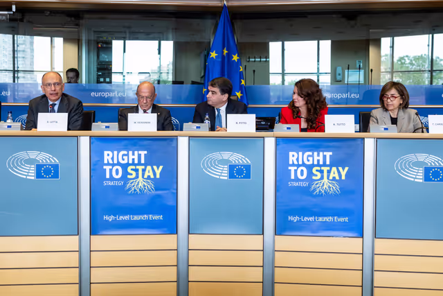 Valokuva 14: High-Level Launch Event ' Right to Stay '