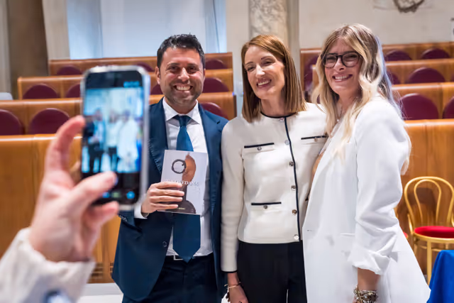 Fotografie 1: Official visit by Roberta METSOLA, EP President, to Florence and Roma (Italy) - Meeting with Agostino DI LISI