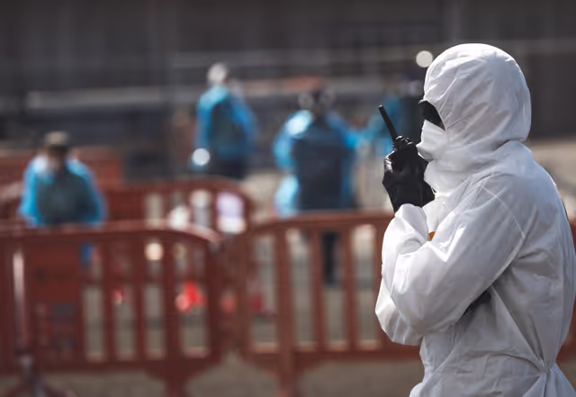 Hantavirus disease - Disinfection operation on a cruise ship by Spain's Military Emergency Unit (UME)