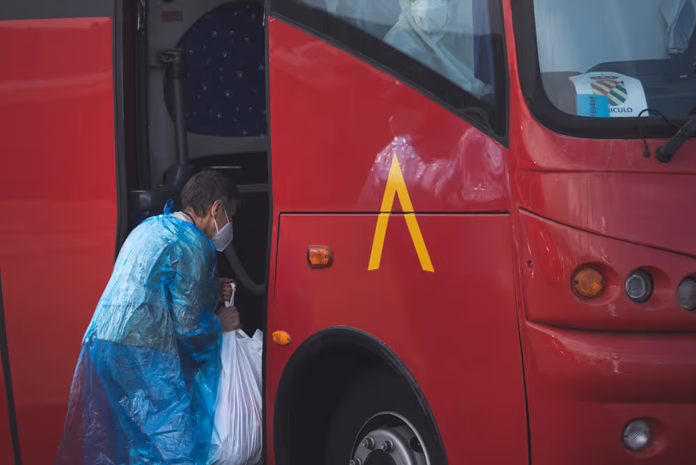 Hantavirus disease - Disinfection operation on a cruise ship by Spain's Military Emergency Unit (UME)