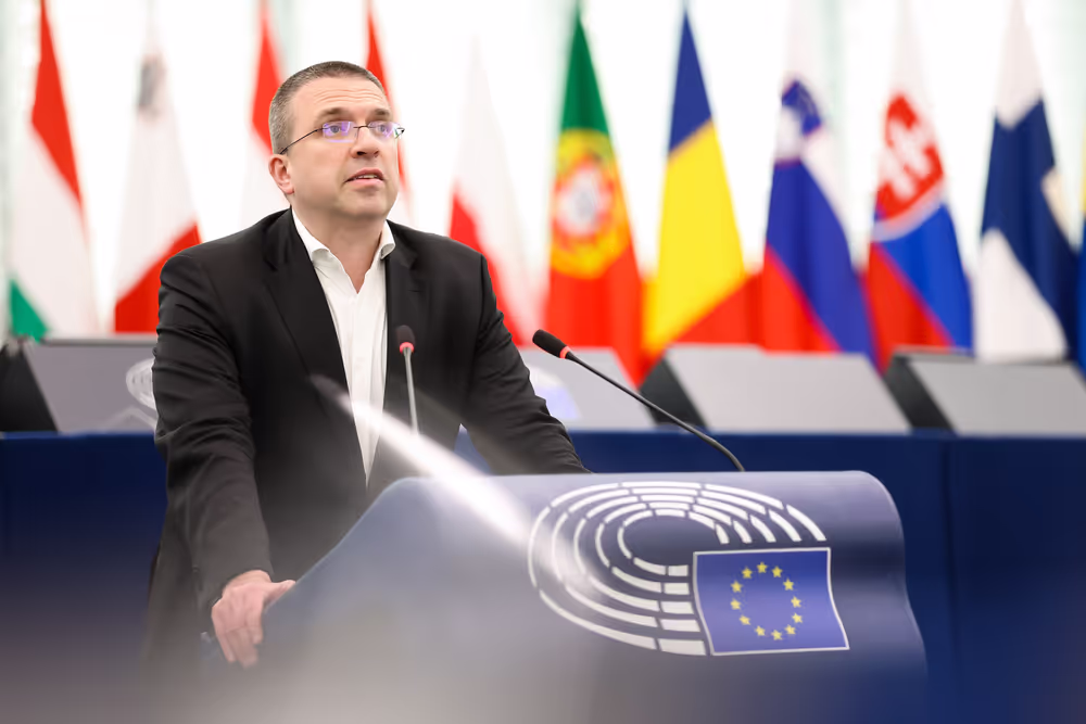 EP Plenary Session - European solidarity: key to securing medicine access in a shifting geopolitical era