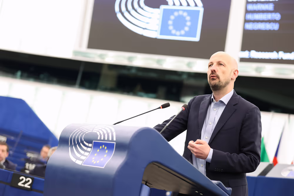 EP Plenary Session - European solidarity: key to securing medicine access in a shifting geopolitical era