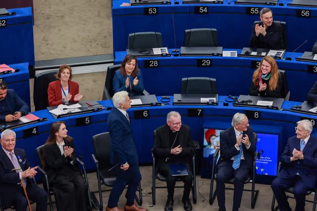 Photo 37: EP Plenary Session - European Order of Merit – Conferral ceremony