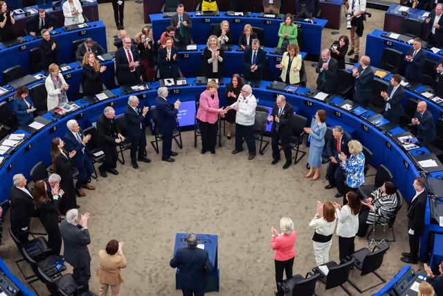 Photo 22: EP Plenary Session - European Order of Merit – Conferral ceremony