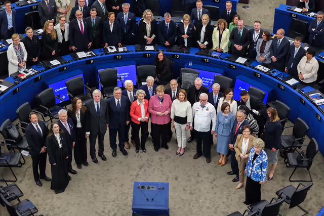 Photo 1: EP Plenary Session - European Order of Merit – Conferral ceremony