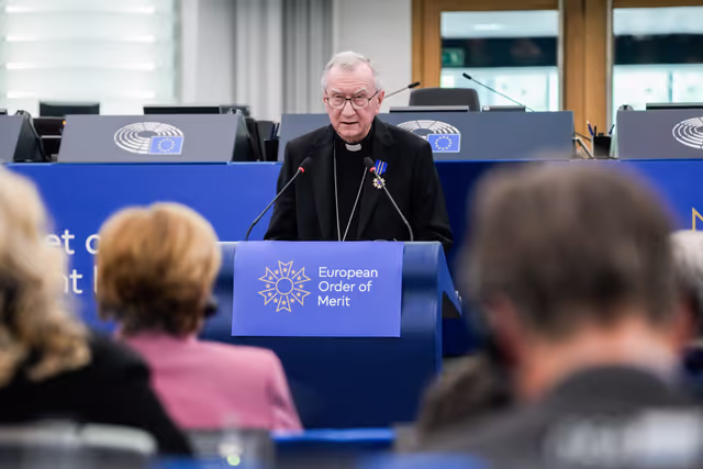 Photo 4: EP Plenary Session - European Order of Merit – Conferral ceremony