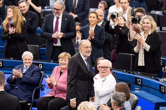 Photo 49: EP Plenary Session - European Order of Merit – Conferral ceremony