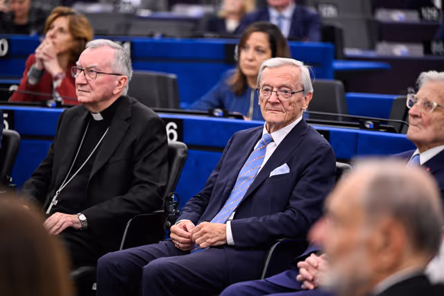 Photo 47: EP Plenary Session - European Order of Merit – Conferral ceremony