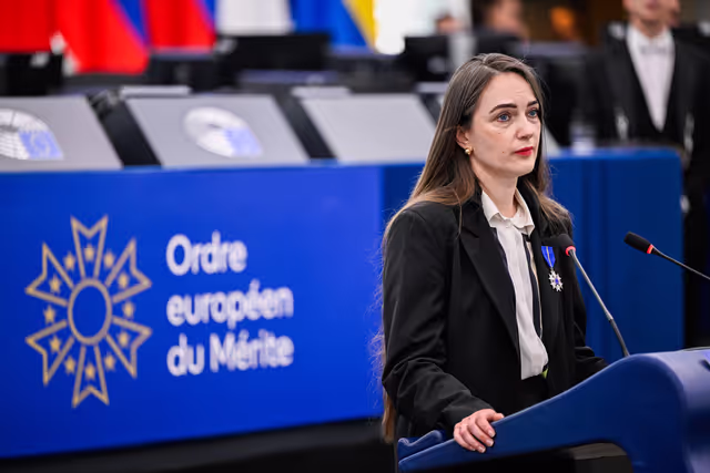 Photo 42: EP Plenary Session - European Order of Merit – Conferral ceremony
