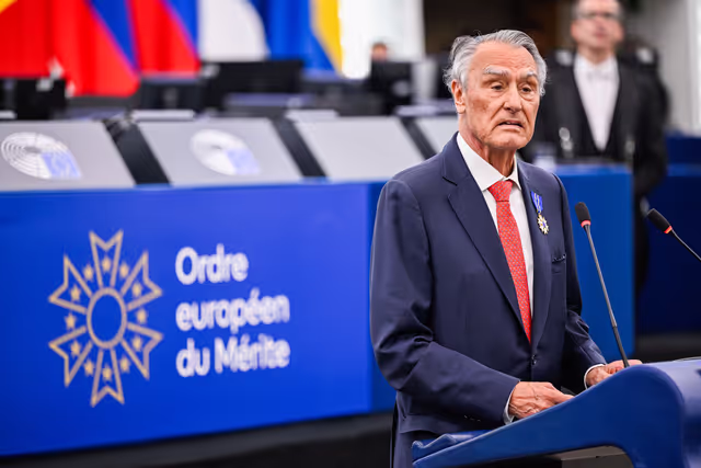 Photo 23: EP Plenary Session - European Order of Merit – Conferral ceremony