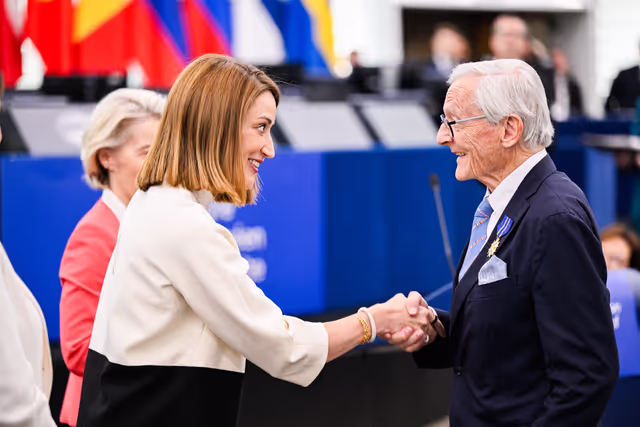 Photo 31: EP Plenary Session - European Order of Merit – Conferral ceremony