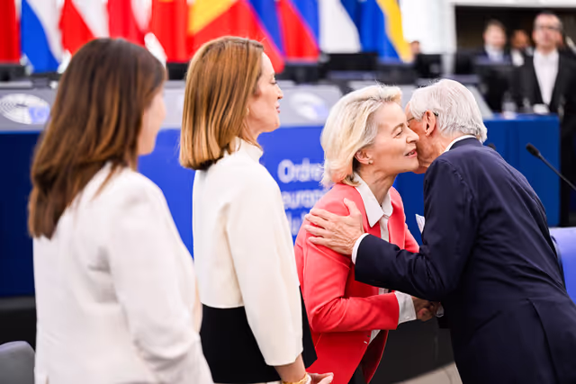 Photo 30: EP Plenary Session - European Order of Merit – Conferral ceremony