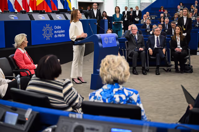 Photo 12: EP Plenary Session - European Order of Merit – Conferral ceremony