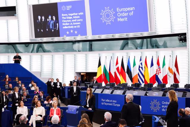 Photo 13: EP Plenary Session - European Order of Merit – Conferral ceremony