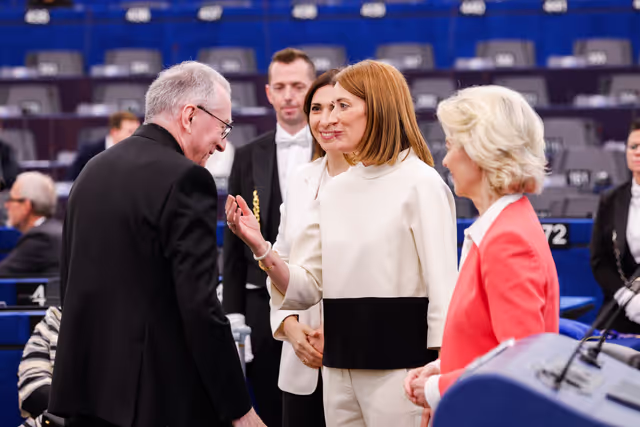 Photo 19: EP Plenary Session - European Order of Merit – Conferral ceremony