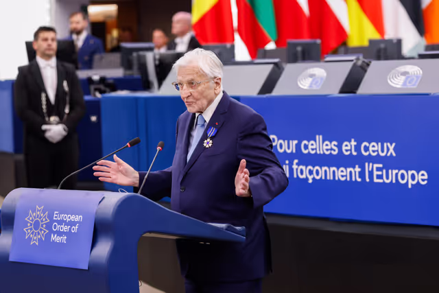 Photo 42: EP Plenary Session - European Order of Merit – Conferral ceremony