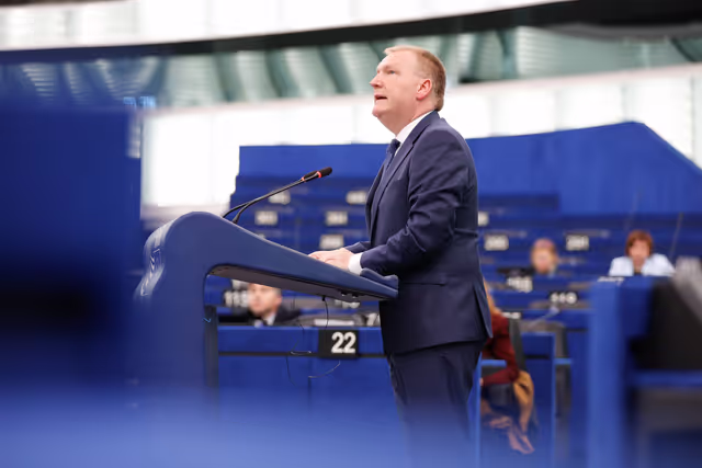Zdjęcie 8: EP Plenary Session - Recruitment of children by organised crime