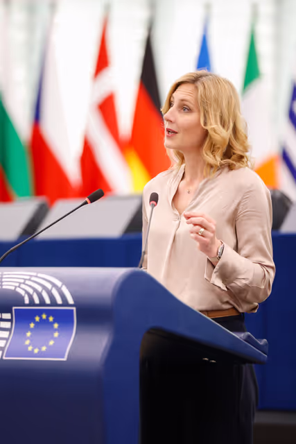 Zdjęcie 9: EP Plenary Session - Recruitment of children by organised crime