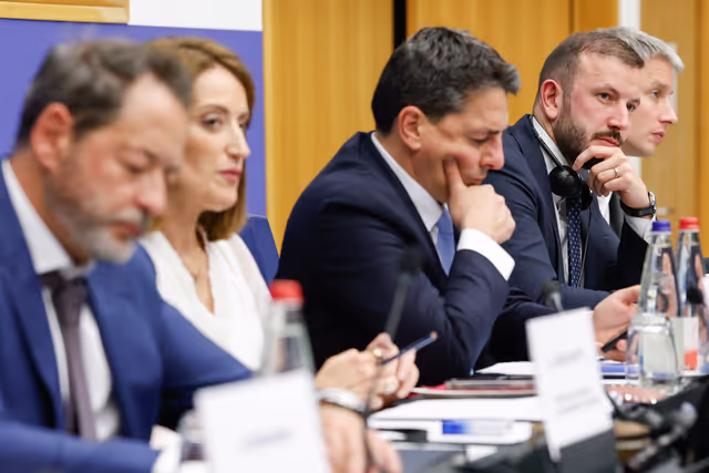 Foto 11: EP delegation to the Conciliation Committee meeting on Air passenger rights
