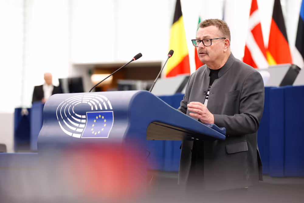 EP Plenary Session - Decision of the Azerbaijani Parliament on suspending cooperation with the European Parliament