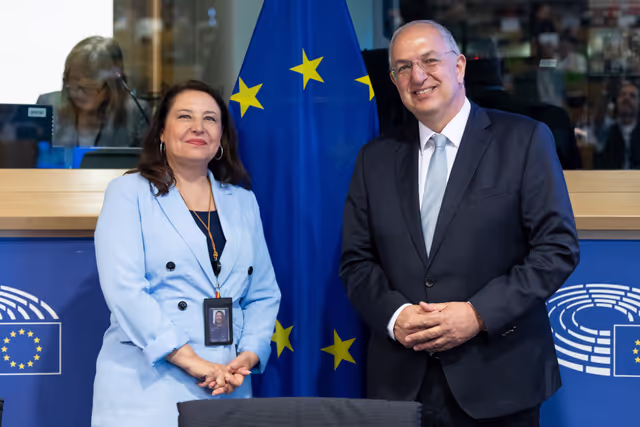 PECH - Presentation by Commissioner KADIS of the evaluation of the Common Fisheries Policy and other relevant initiatives, in the framework of the Structured dialogue