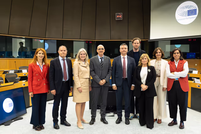 ECON LIBE Trilogue on the Proposal for Amending Directive of the European Parliament and of the Council amending Directives as regards the extension of certain mitigating measures available for small and medium sized enterprises to small mid-cap enterprises and further simplifying measures