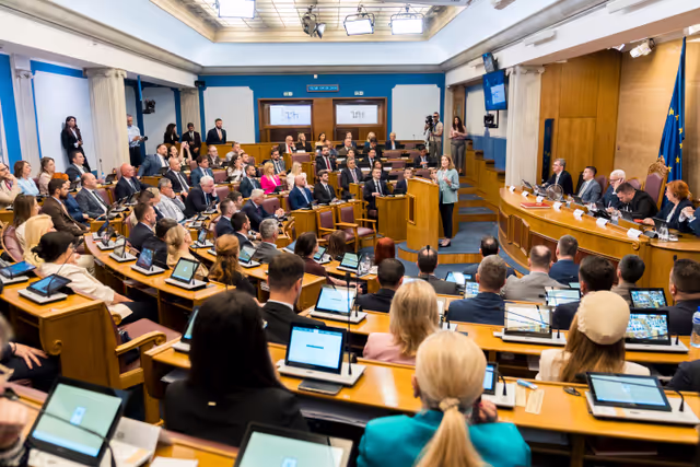 Fotografi 8: Roberta METSOLA, EP President visit to Podgorica (Montenegro) - Meeting with Andrija MANDIĆ, President of the Montenegrin Parliament and speech at the Montenegrin Parliament