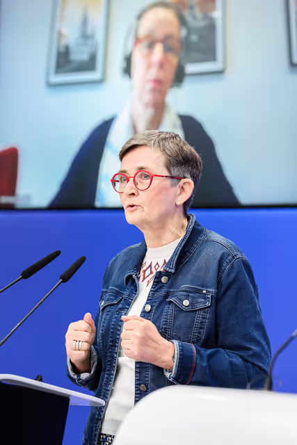 Fotografi 37: Press conference on Migration pact