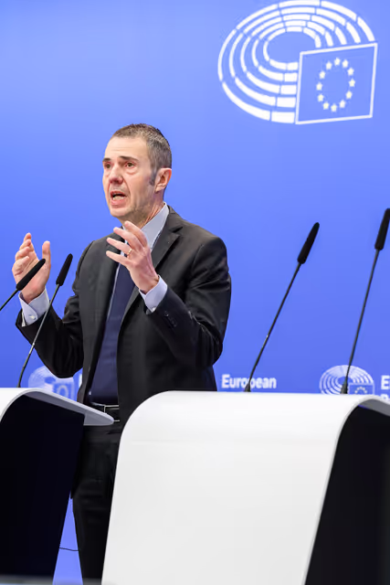 Fotografi 16: Press conference on Migration pact