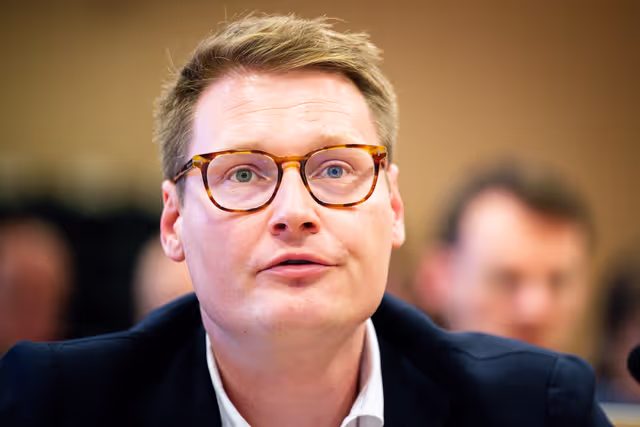 Fotografi 7: BUDG - Presentation of the Draft Budget 2027 by Piotr Serafin, Commissioner for Budget, Anti-Fraud and Public Administration